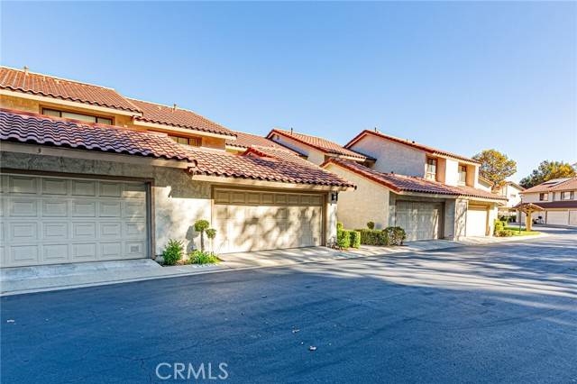 Diamond Bar, CA 91765,22801 Chardonnay Drive #4