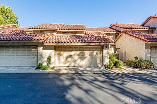 Diamond Bar, CA 91765,22801 Chardonnay Drive #4