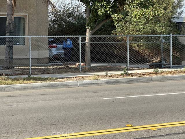 Fontana, CA 92337,11250 Cypress Avenue