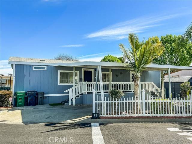 La Verne, CA 91750,2755 Arrow #74