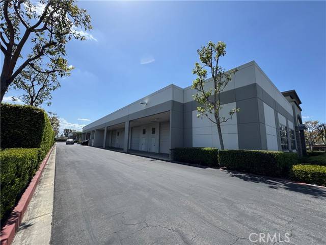 Ontario, CA 91761,1115 S Grove Avenue