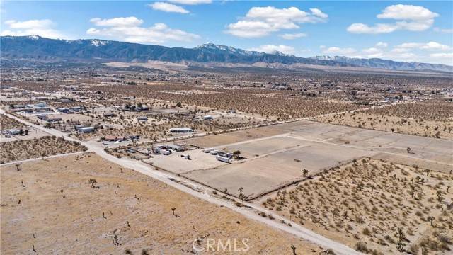 Pinon Hills, CA 92372,12702 Pine Tree Road