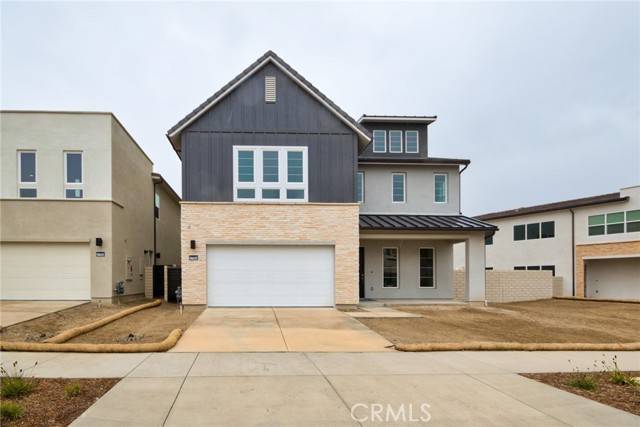 Valencia (santa Clarita), CA 91381,27554 Elderberry Drive
