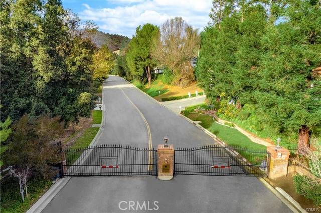 Chino Hills, CA 91709,15877 Esquilime Drive