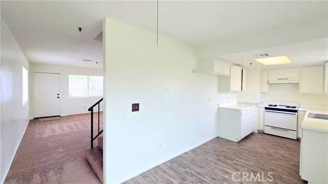Ontario, CA 91764,1405 N Grove Avenue #H