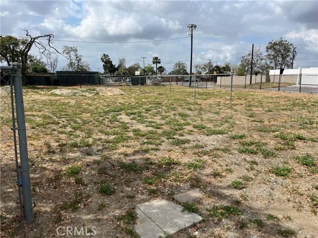 Ontario, CA 91761,736 E California Street