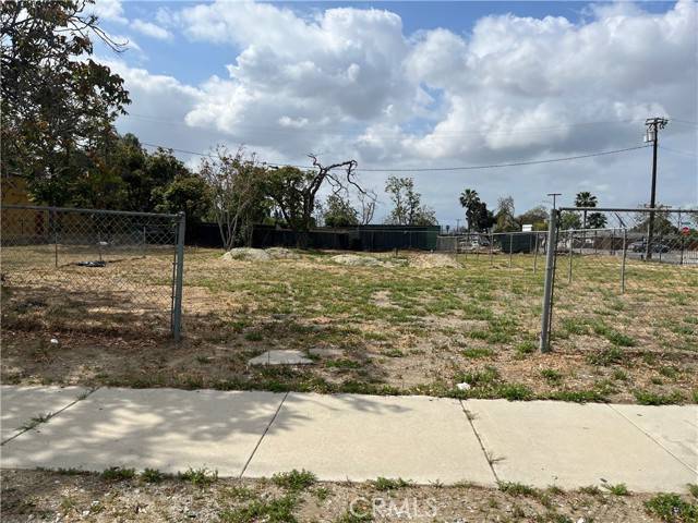 Ontario, CA 91761,736 E California Street