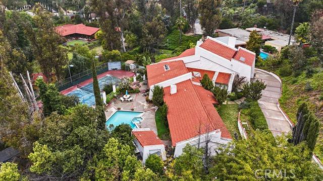 Santa Ana, CA 92705,9752 Rangeview Drive