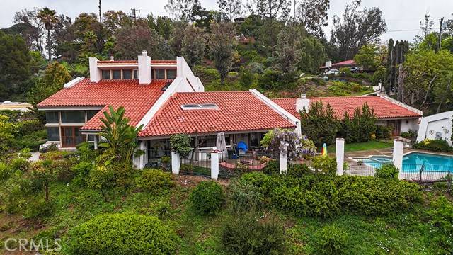 Santa Ana, CA 92705,9752 Rangeview Drive