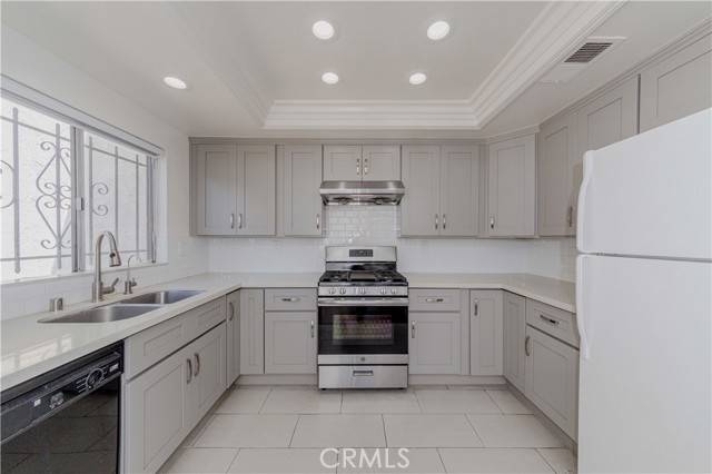El Monte, CA 91732,5021 Peck Road #9