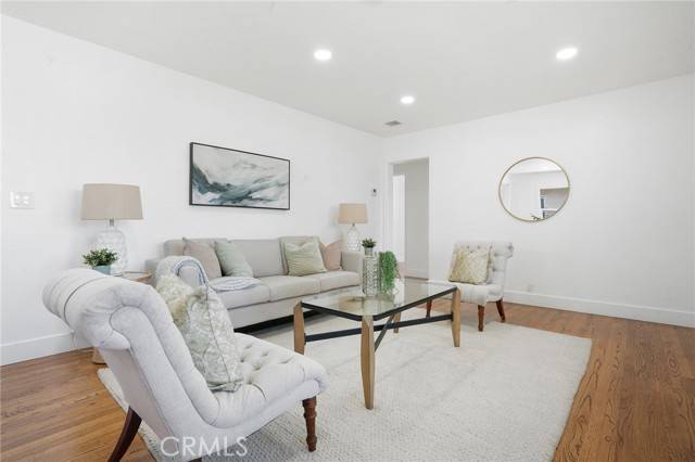 Arcadia, CA 91006,5626 Lenore Avenue