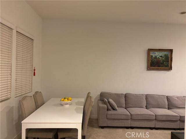 Montclair, CA 91763,4968 Arrow Hwy #E
