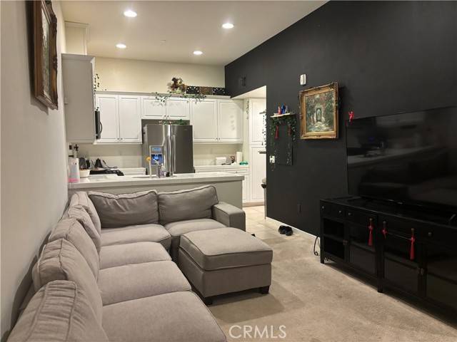 Montclair, CA 91763,4968 Arrow Hwy #E