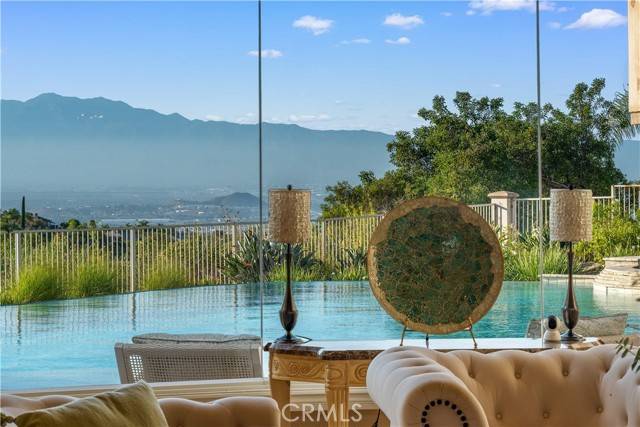 Corona, CA 92881,423 Cleveland Way