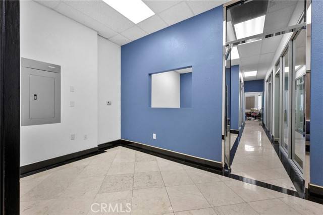 West Covina, CA 91790,550 S Glendora Avenue
