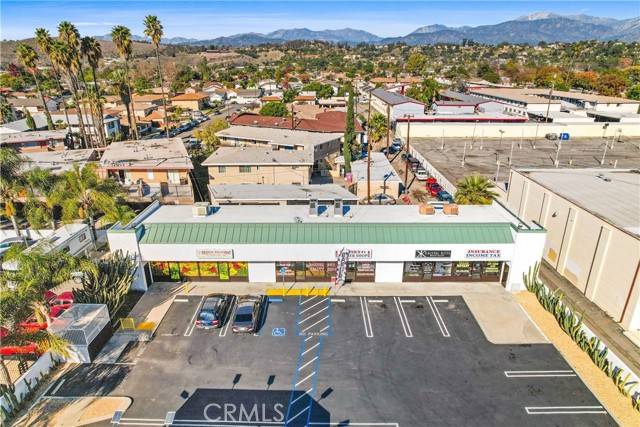 Pomona, CA 91768,1483 W Holt Avenue