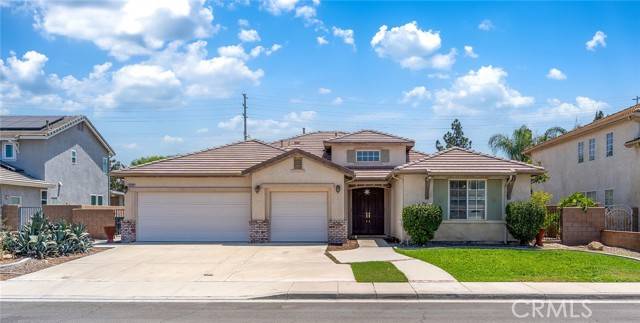 Eastvale, CA 92880,5722 Canoe Drive