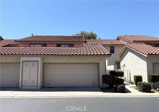 Diamond Bar, CA 91765,22805 Chardonnay Drive #4