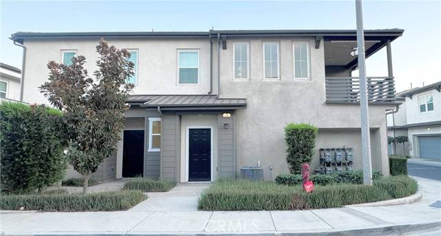 Ontario, CA 91762,2333 S Via Esplanade #25