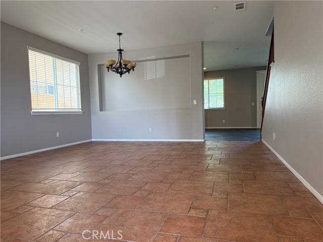 Fontana, CA 92336,16448 Los Coyotes Street