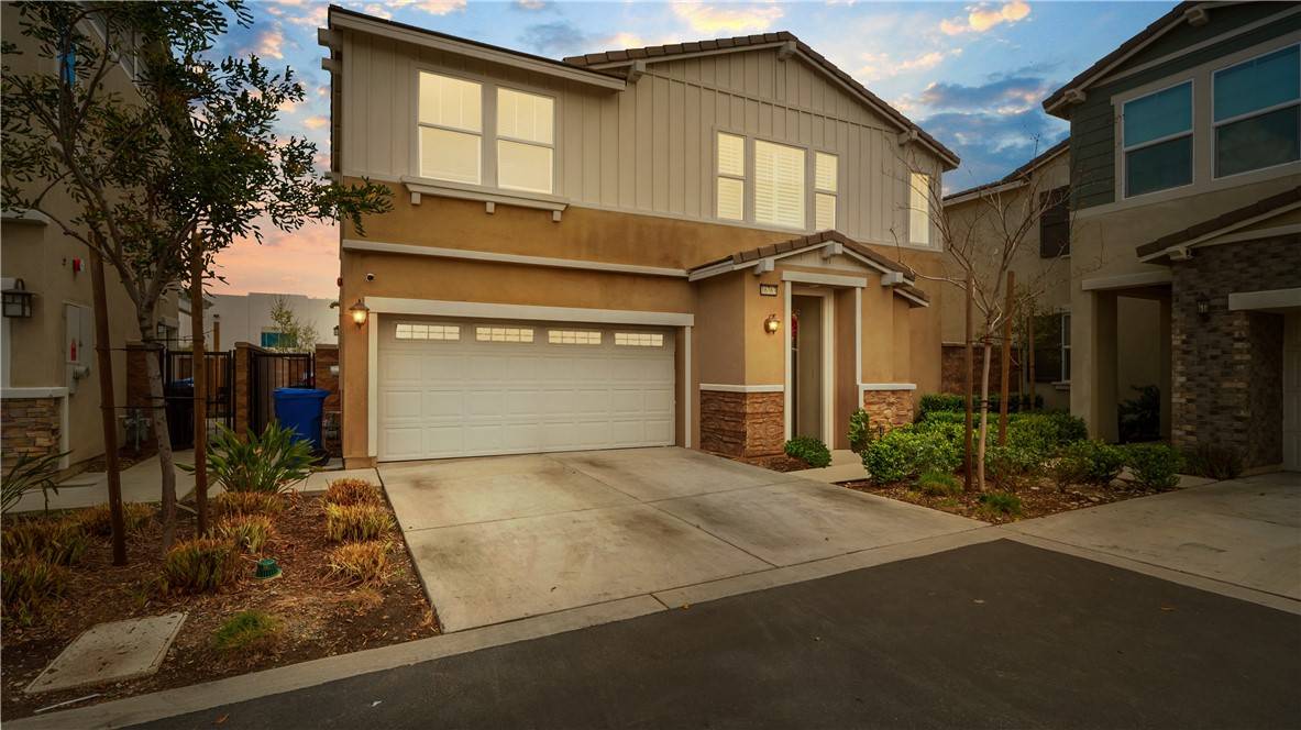 Fontana, CA 92336,16763 Stags Leap Lane