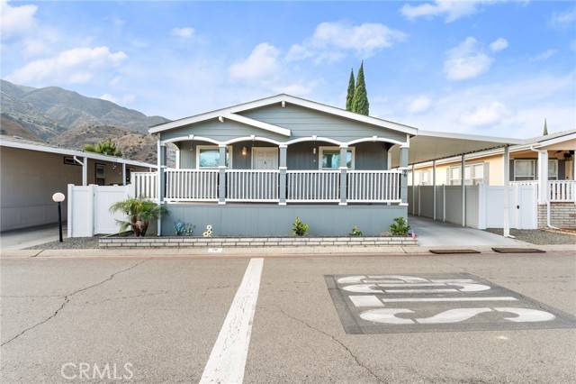 Corona, CA 92880,4901 Green River #96