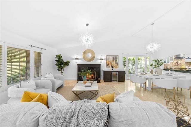 San Dimas, CA 91773,1364 Calle Caballero