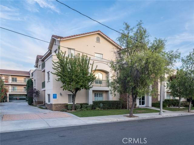 San Gabriel, CA 91776,120 De Anza St #208