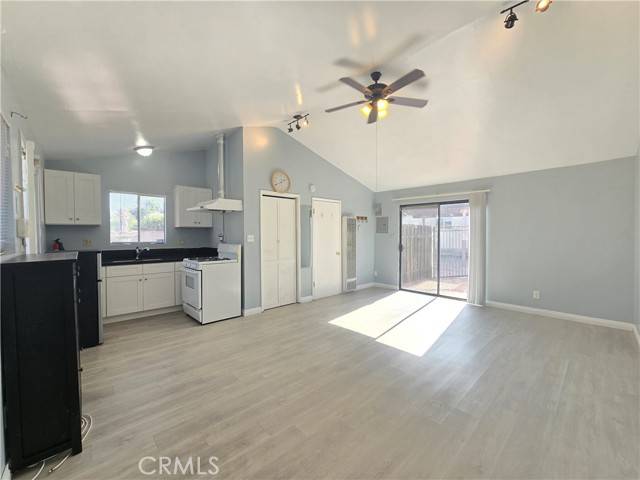 Monrovia, CA 91016,435 W Walnut Avenue