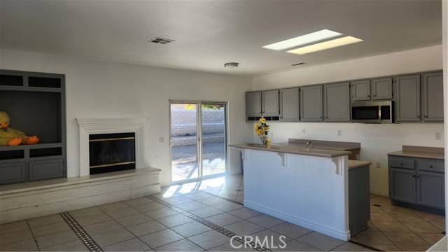 Victorville, CA 92392,13849 Mimi Road