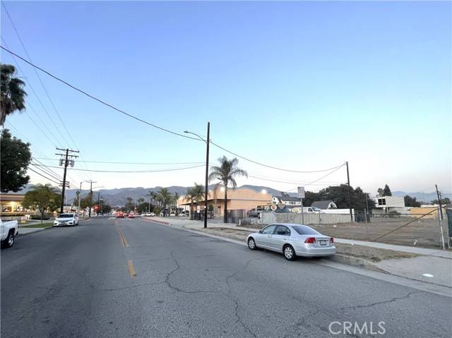 Azusa, CA 91702,628 N Pasadena Avenue