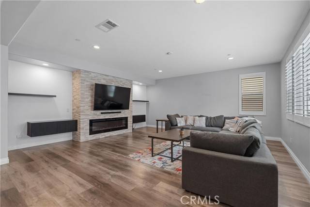 Chino, CA 91708,16140 Almond Avenue