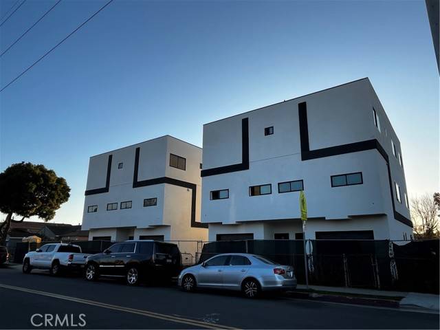 Inglewood, CA 90304,4900 Lennox Boulevard