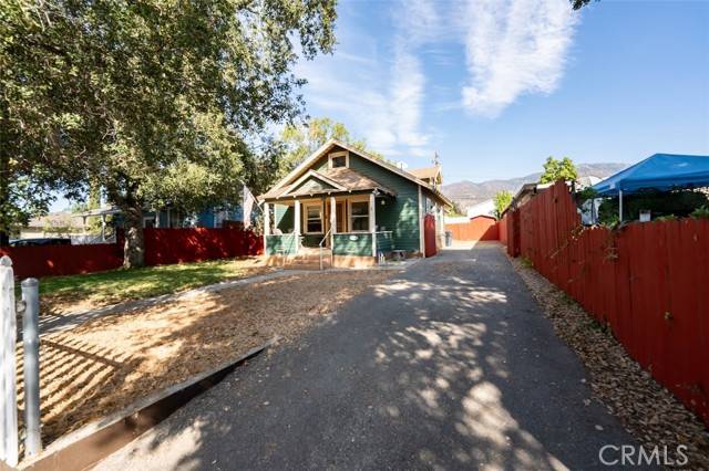 Monrovia, CA 91016,425 E Walnut Avenue