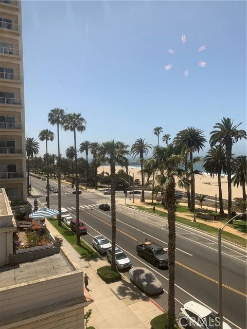 Santa Monica, CA 90403,1033 Ocean Avenue #401