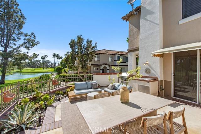 Tustin, CA 92782,2330 Sunningdale Drive