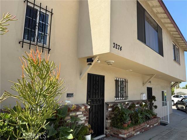 Los Angeles, CA 90063,3274 Folsom Street