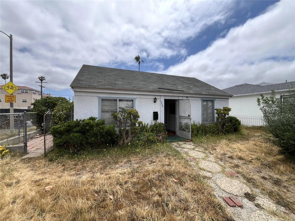 Harbor City (los Angeles), CA 90710,1504 253rd Street