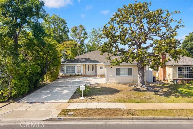 San Marino, CA 91108,2355 Longden Drive