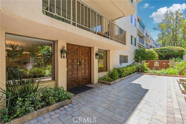 Pasadena, CA 91105,330 W California Boulevard #311