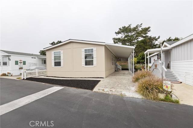 Cambria, CA 93428,1226 N Main ST #4
