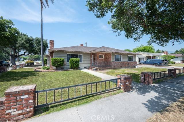 Glendora, CA 91741,705 E Foothill Blvd