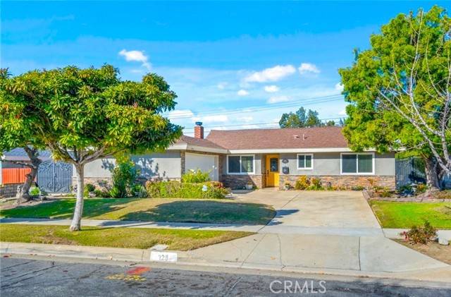 Glendora, CA 91740,125 Ronwood Street