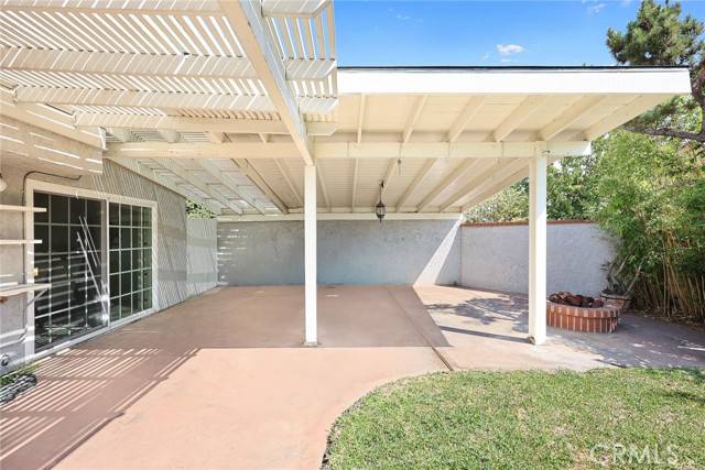 Montebello, CA 90640,1413 Cuesta Way
