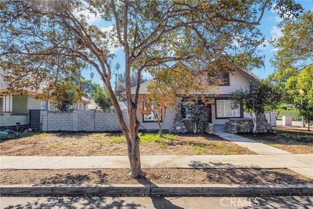 Pomona, CA 91767,404 E Kingsley Avenue