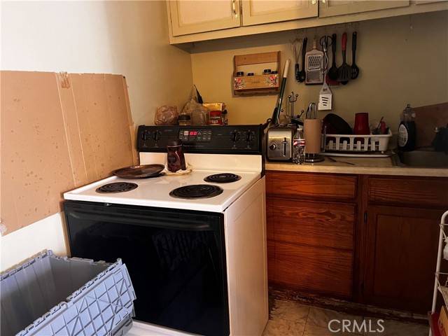 Needles, CA 92363,119 Walnut