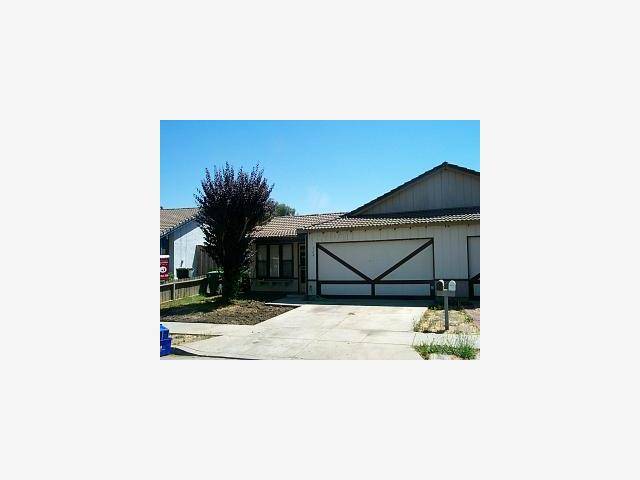 Gilroy, CA 95020,564 HOOVER Court