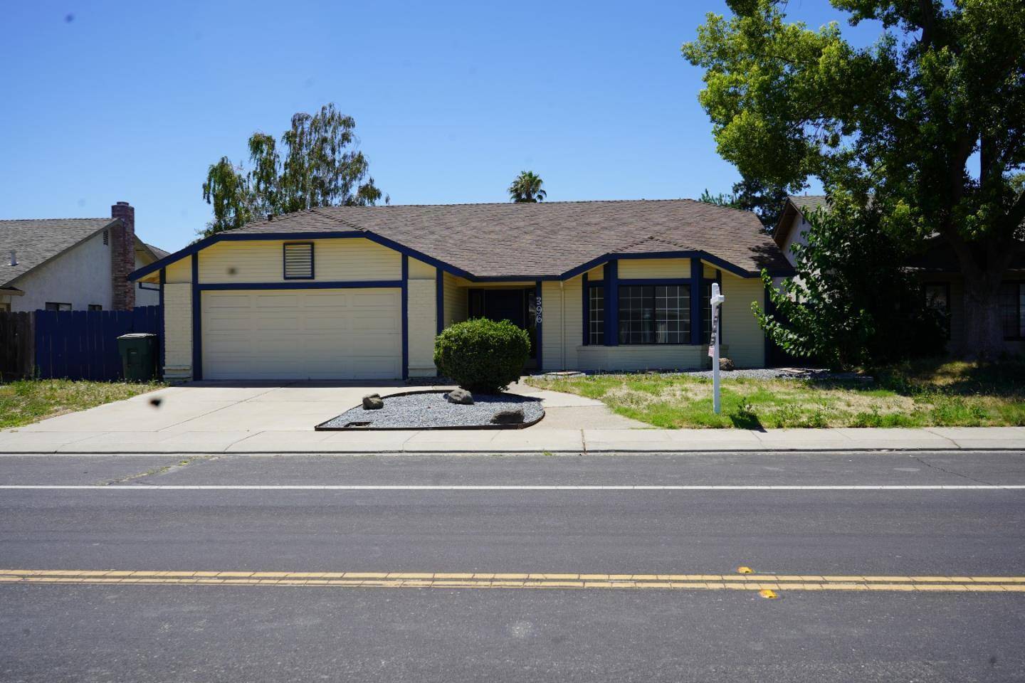 Manteca, CA 95336,396 Lancaster Drive