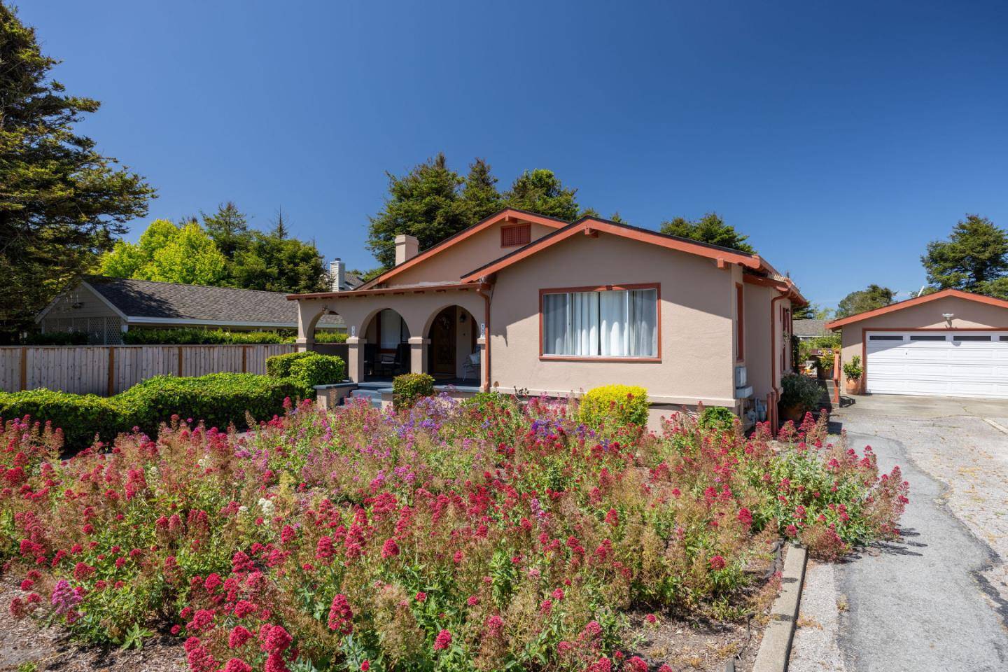 Half Moon Bay, CA 94019,740 Purissima Street