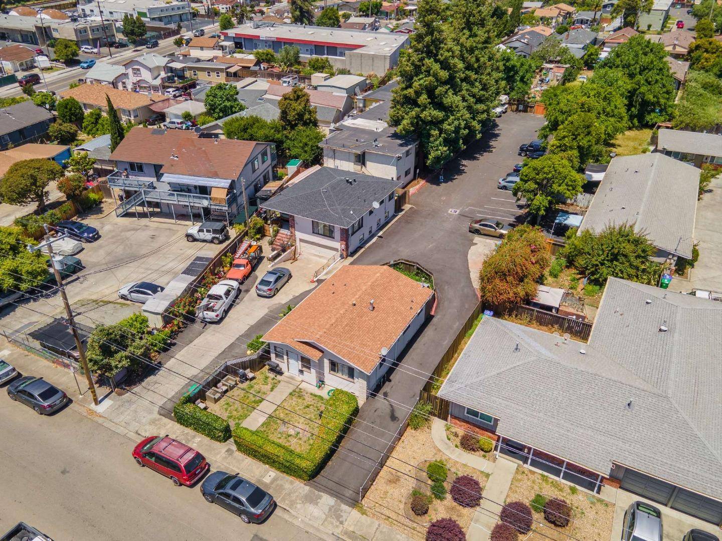 Hayward, CA 94541,152 Smalley Avenue